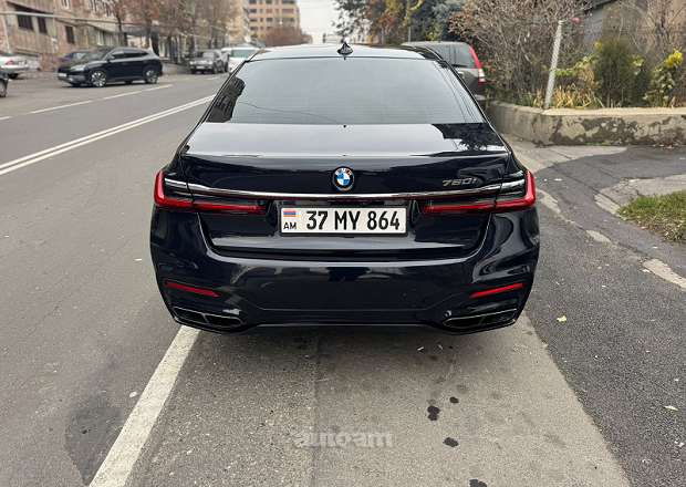BMW 750