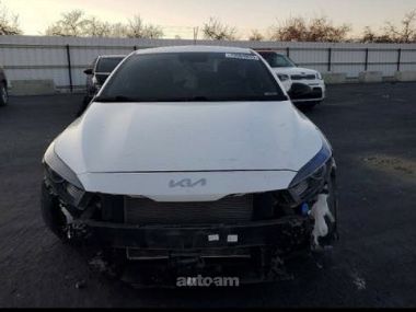 Kia Forte Gt Line Premium 2023 — миниатюра 1