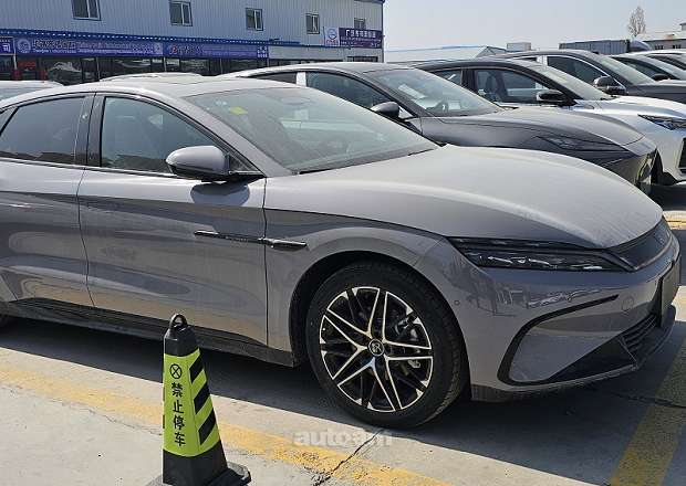 BYD Han EV