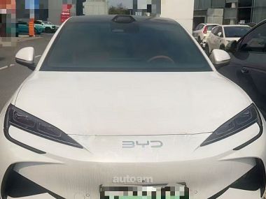 BYD SEA Lion 07 2025 — миниатюра 1