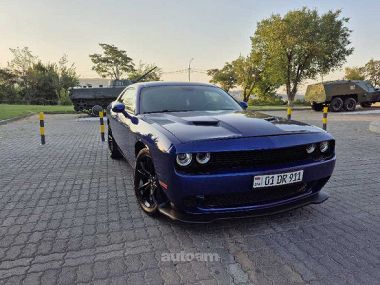 Dodge Challenger  2017 