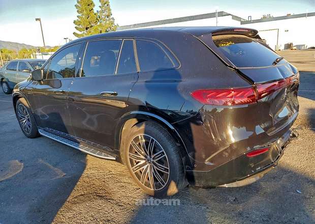 Mercedes-Benz EQS SUV