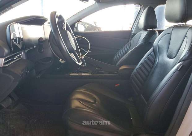 Hyundai Elantra 2022 — լուսանկար 7