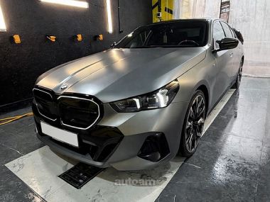 BMW i5  2023 