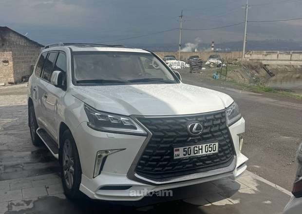 Lexus LX 570