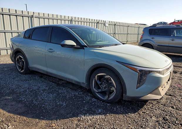 Kia K4