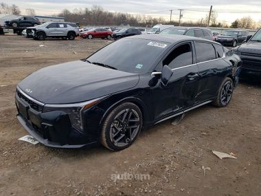 Kia K4  2024 