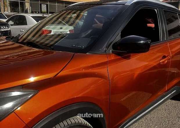 Nissan Kicks