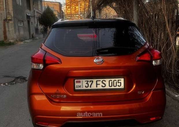 Nissan Kicks