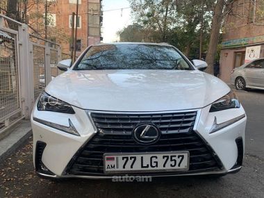 Lexus NX 300t  2020 