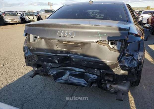 Audi A4 2019 — photo 6