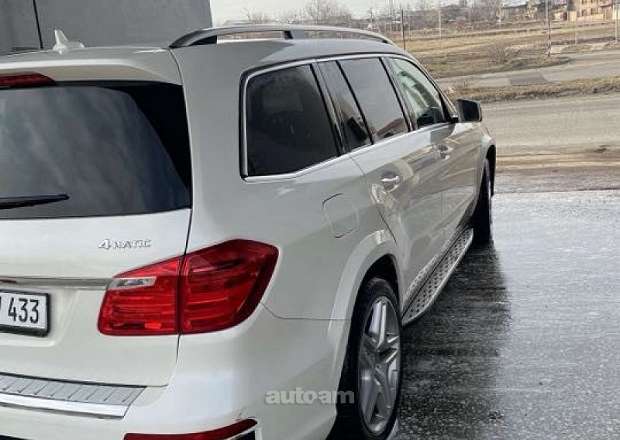 Mercedes-Benz GL 500