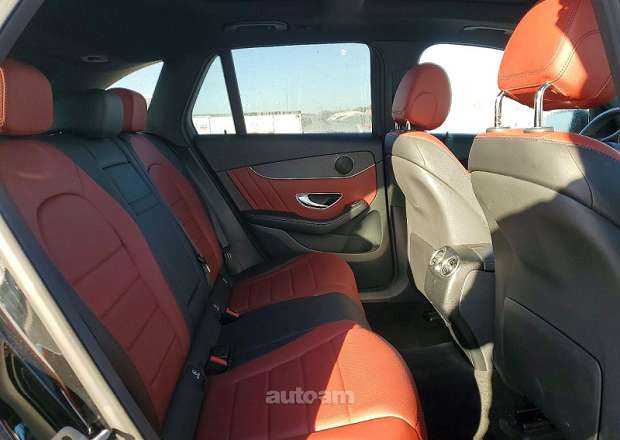 Mercedes-Benz GLC 300