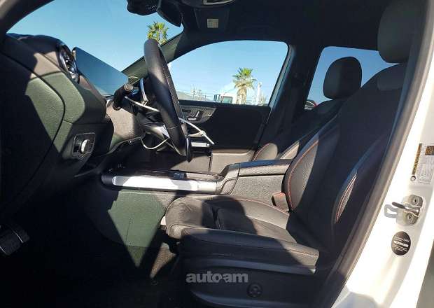 Mercedes-Benz GLB 250