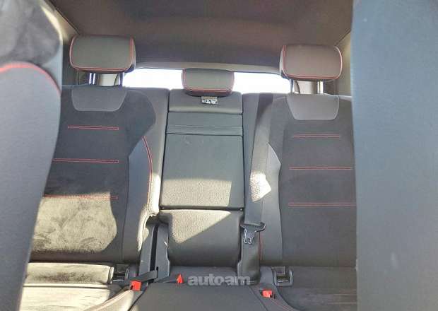 Mercedes-Benz GLB 250