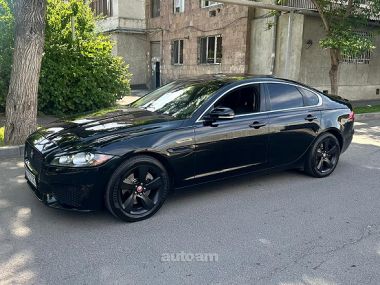 Jaguar XF  2018 