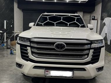 Toyota Land Cruiser 300  2023 