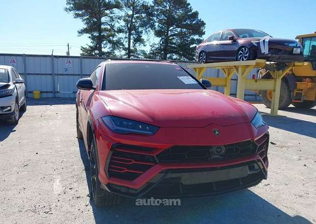 Lamborghini Urus
