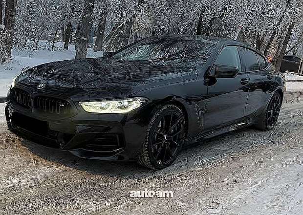BMW 840