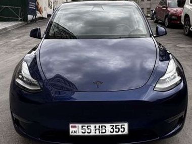 Tesla Model Y  2021 