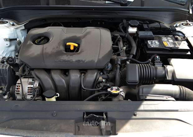 Kia Forte 2022 — լուսանկար 11