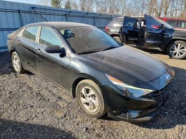 Hyundai Elantra  2023 