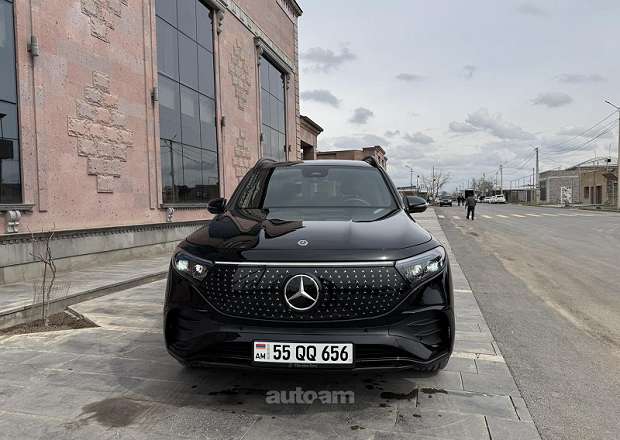 Mercedes-Benz EQB