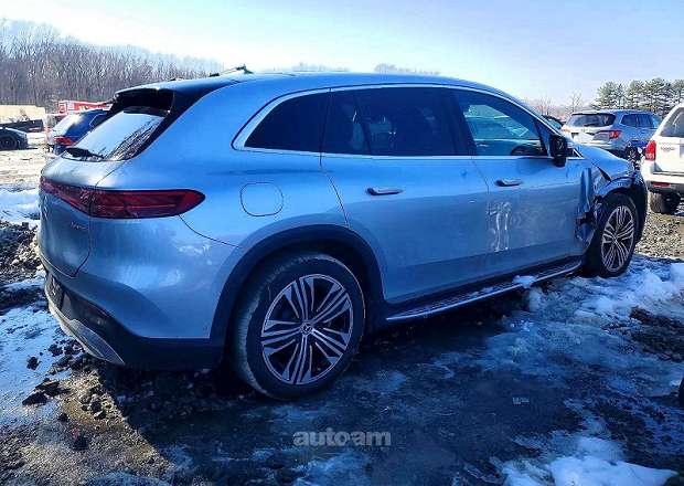 Mercedes-Benz EQS SUV