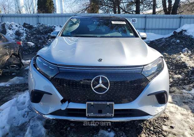 Mercedes-Benz EQS SUV