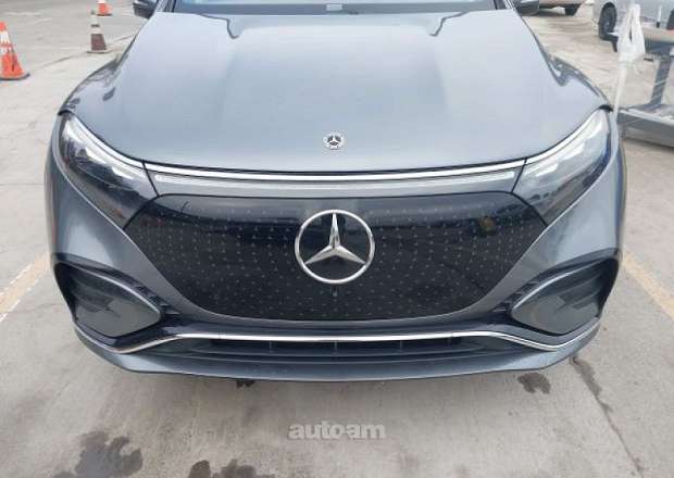 Mercedes-Benz EQS SUV