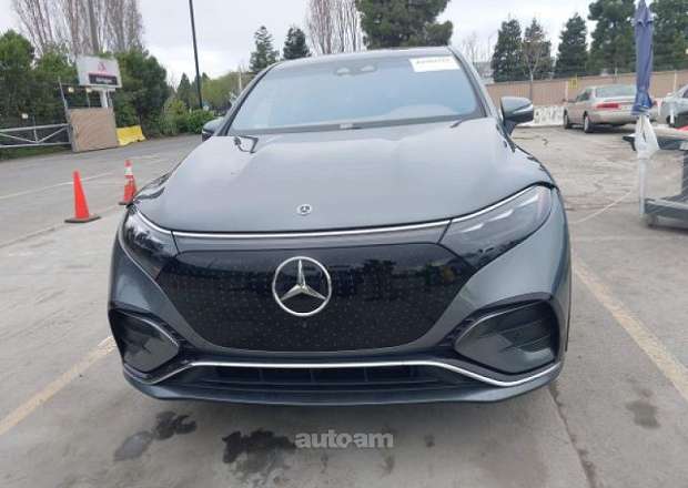 Mercedes-Benz EQS SUV