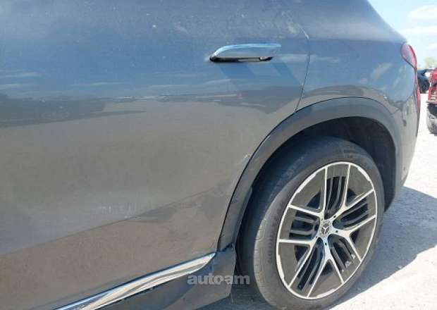 Mercedes-Benz EQE SUV