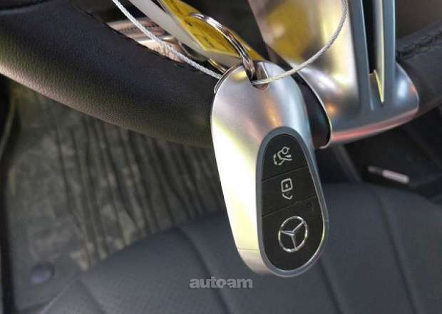 Mercedes-Benz EQE SUV