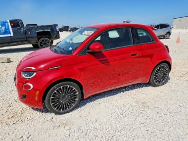 Fiat 500 2024 — миниатюра 1