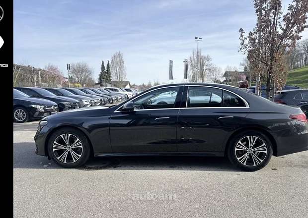 Mercedes-Benz E 220