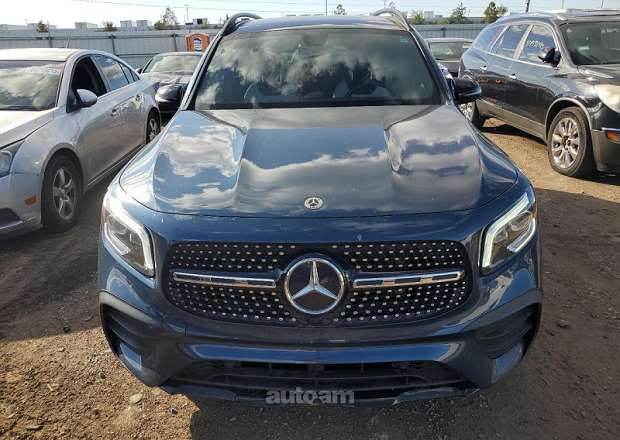 Mercedes-Benz GLB 250