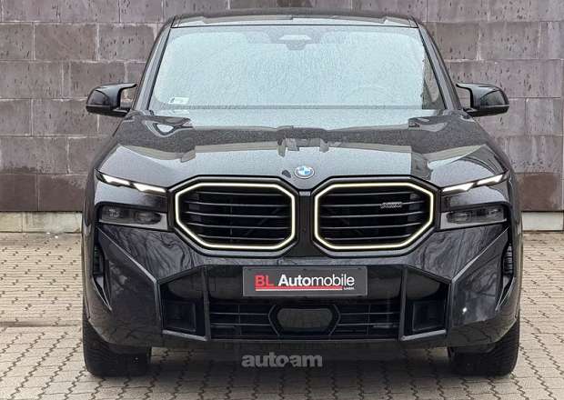 BMW XM