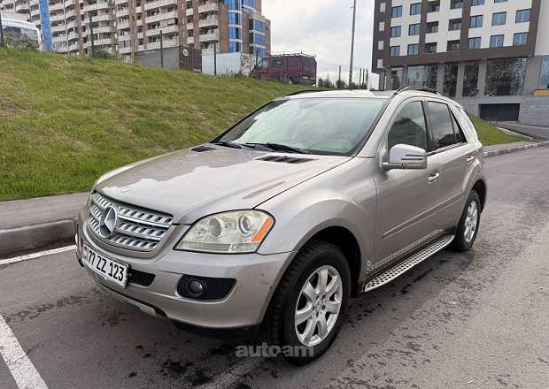 Mercedes-Benz ML 350