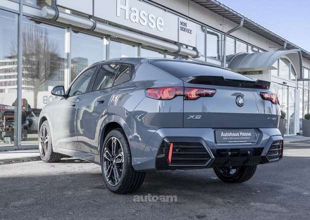 BMW X2