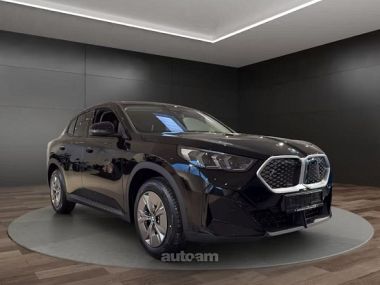 BMW IX2  2025 