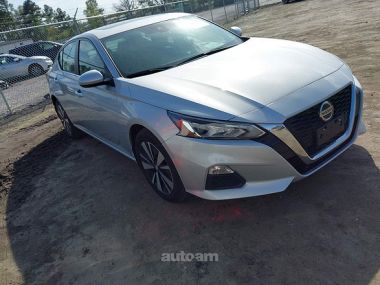 Nissan Altima  2022 