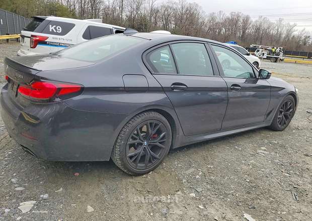 BMW 530