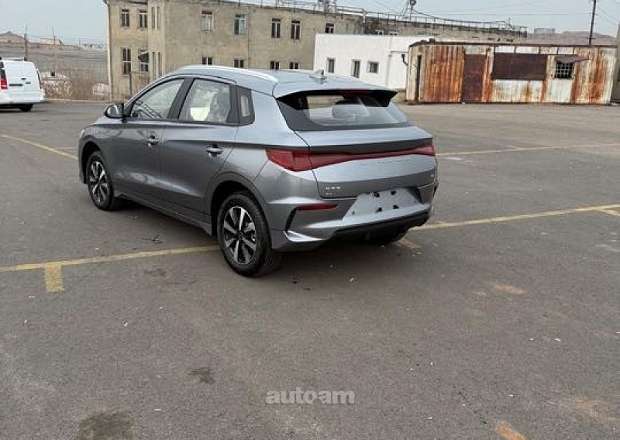 BYD e2