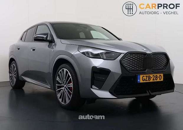 BMW IX2