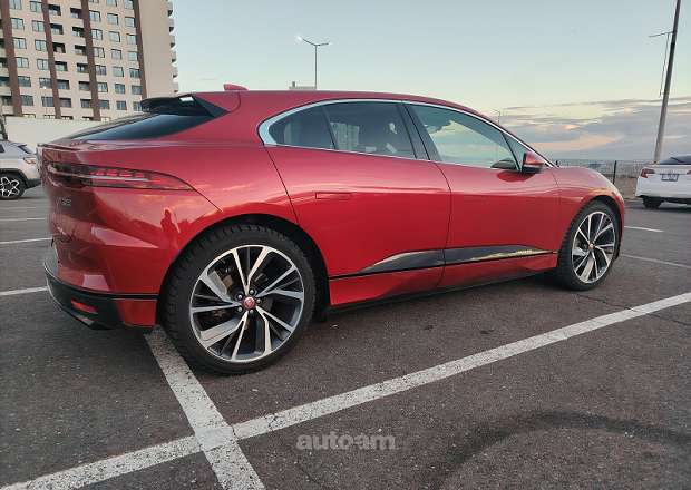 Jaguar I-Pace