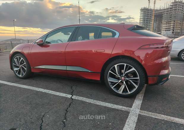 Jaguar I-Pace