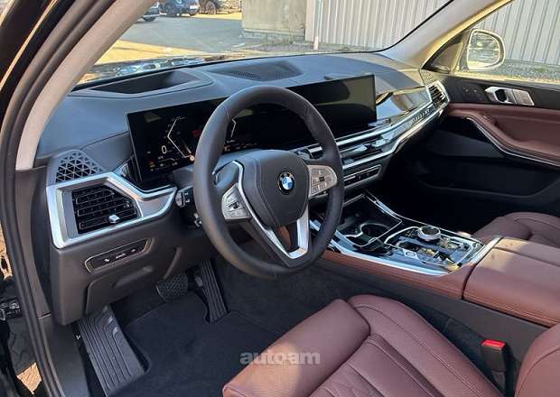BMW X7