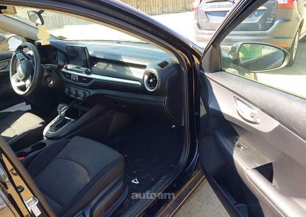 Kia Forte 2022 — լուսանկար 10