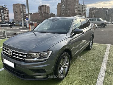 Volkswagen Tiguan  2020 