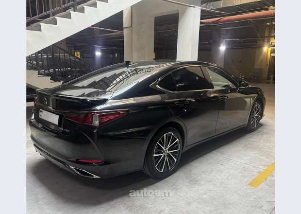 Lexus ES 350